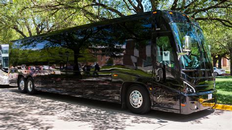 best charter bus companies.